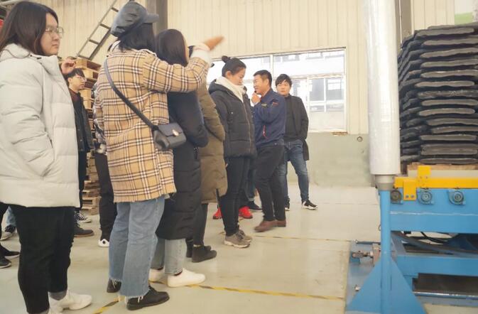 QQ截圖20181219091412.jpg
